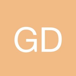 Meet your Posher, Giada